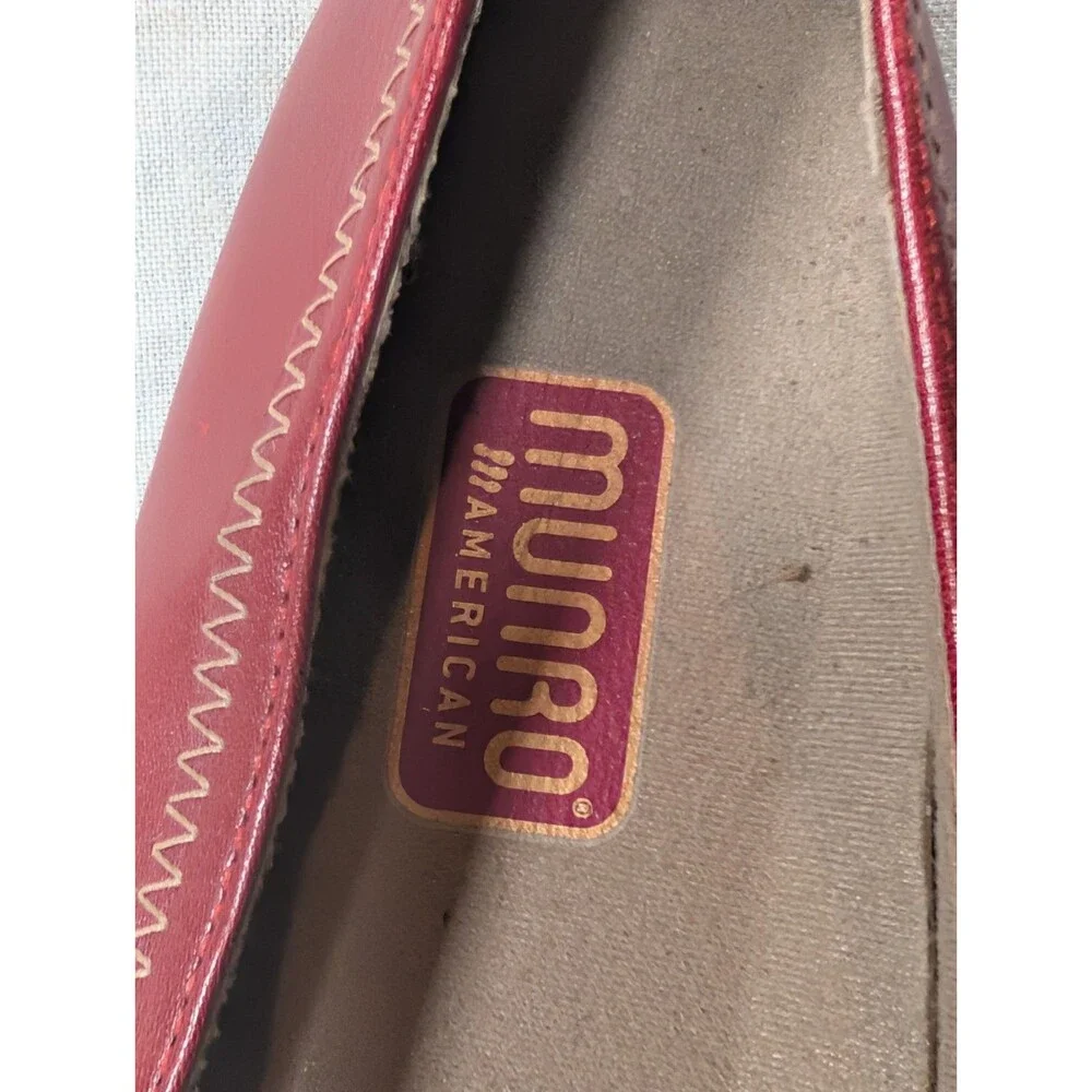 Munro American Women's Red Leather Loafer Slip On Shoes